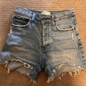 Abercrombie High Rise Dad Short - Size 4